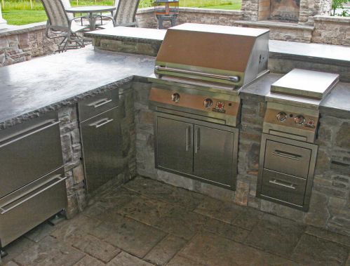 Outdoor BBQ Islands & Cabinets | Danver