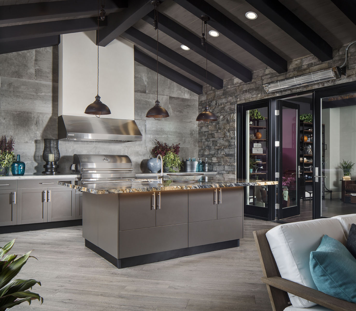 Outdoor kitchen in Rancho Santa Fe, California with cabinetry by Danver.