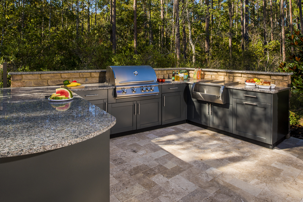 Outdoor kitchen countertops care & cleaning