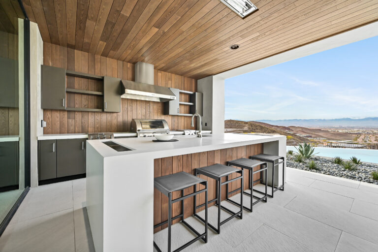 Inspiration for Desert Outdoor Kitchens